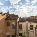 Ca Pietro Terrace&relax Appartamento *